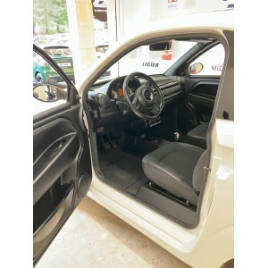 MICROCAR DUE' 6 YOUNG ANNO OTTOBRE 2020