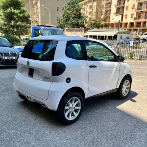 copia de copia de AIXAM MINAUTO GT BIANCO PERLA 2017