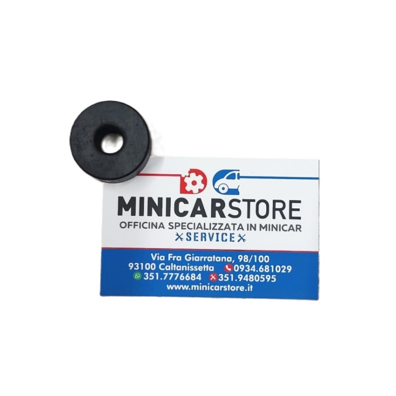 GOMMINO ANTIVIBRANTE RADIATORE ACQUA MOTORE KUBOTA Z402 Z482 - 1F43