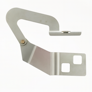 Cerniera cofano motore anteriore destra Microcar Duè First 1009768